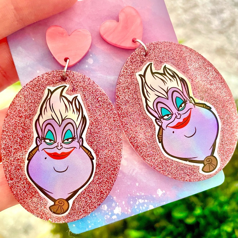 Ursula Acrylic Dangle Earrings